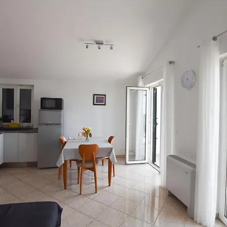 Karmen I Appartement