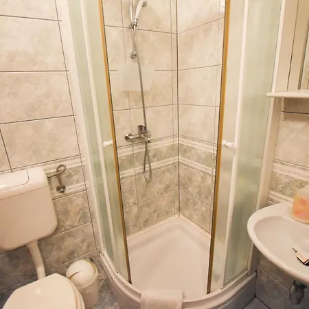 Appartement Karmen I *