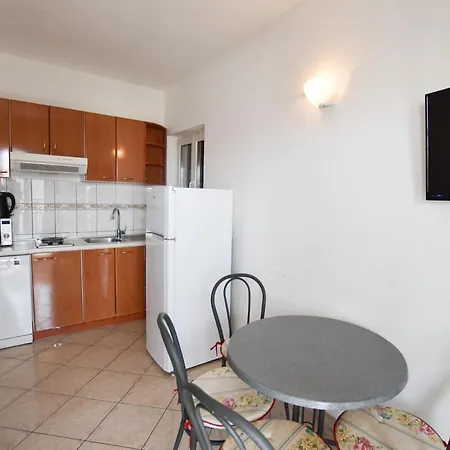 Appartement Karmen I Primošten