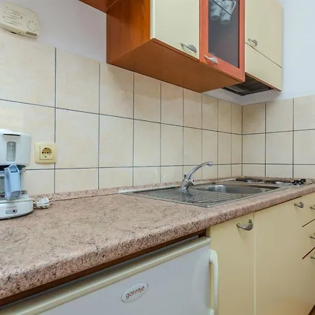 Apartment Karmen I